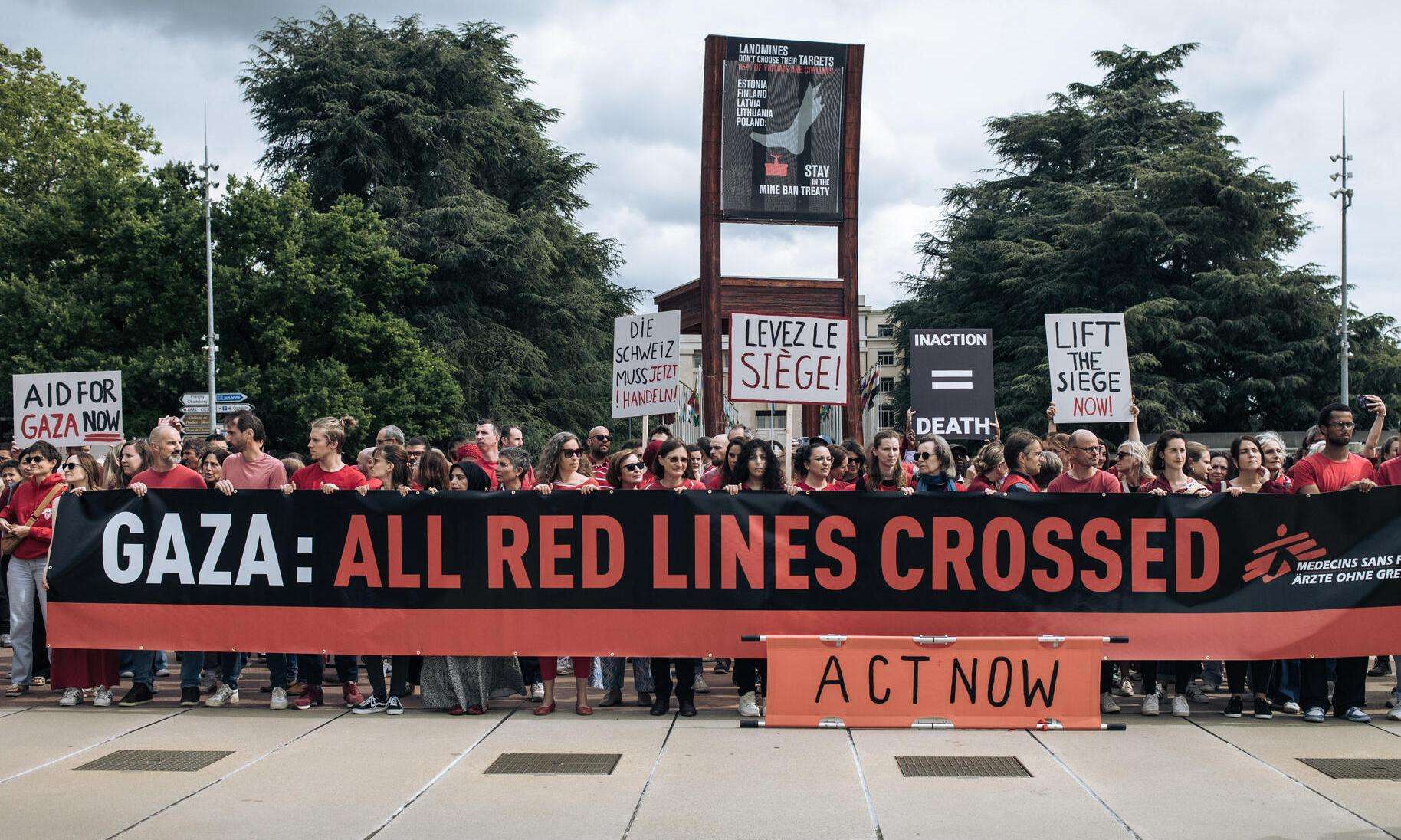 A demonstration organized by MSF in Geneva, Switzerland, on June 5.