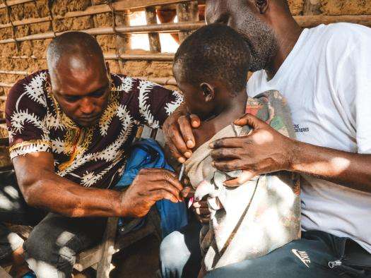 MSF teams treat children with measles and malaria as part of an emergency intervention in the Businga health zone in North Ubangi province, DR Congo.