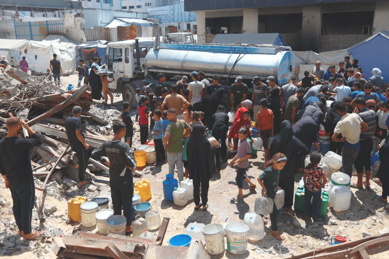An MSF water truck provides a critical source of clean drinking water, but it is enough for only 80,000 people to receive the bare minimum.