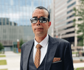 Dr. Qusay Hussein, MSF patient, board member, counselor, and PhD.